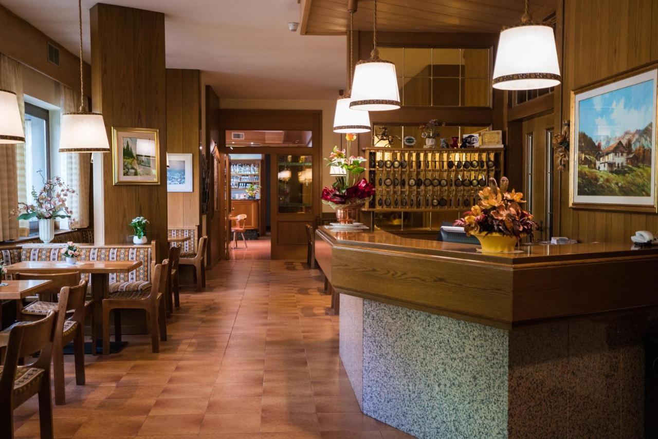 Hotel Rio 카데르존 외부 사진