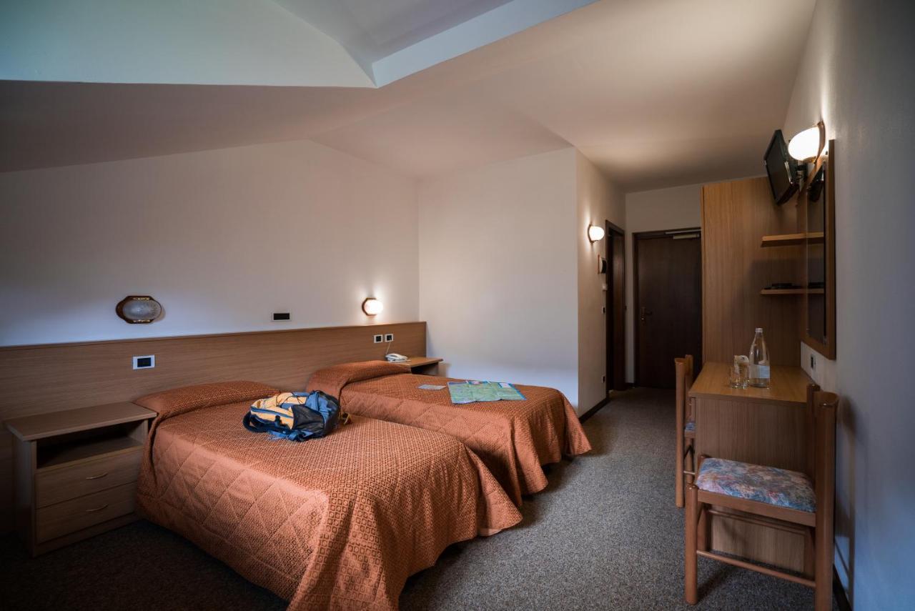 Hotel Rio 카데르존 외부 사진