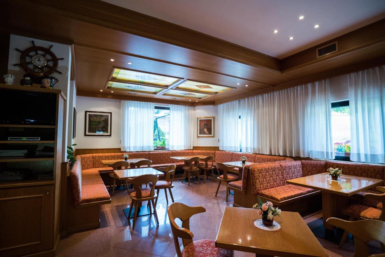 Hotel Rio 카데르존 외부 사진